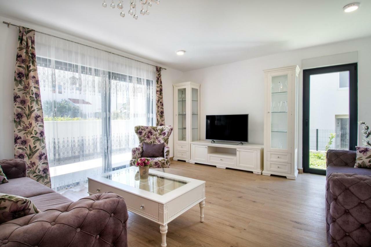 Luxury Apartments Alkar With Swimming Pool Ražanj Extérieur photo