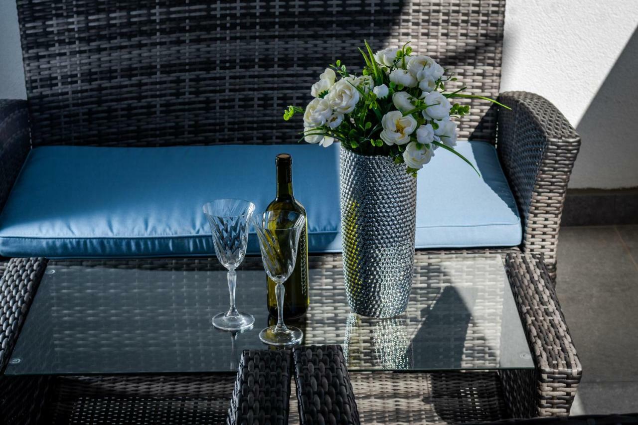 Luxury Apartments Alkar With Swimming Pool Ražanj Extérieur photo